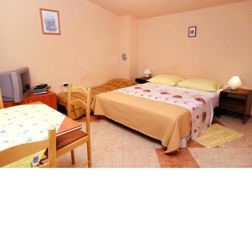 Apartments by the sea Selce, Crikvenica - 5550