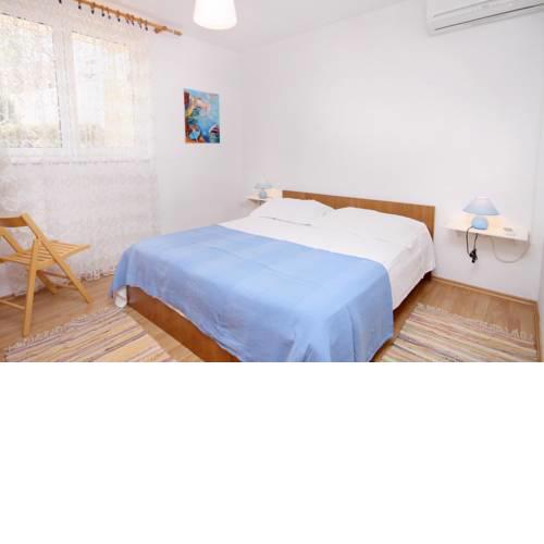 Apartments by the sea Slatine, Ciovo - 6061