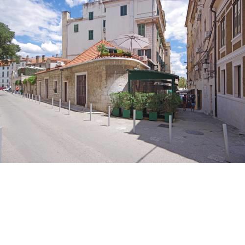 Apartments by the sea Split - 15677