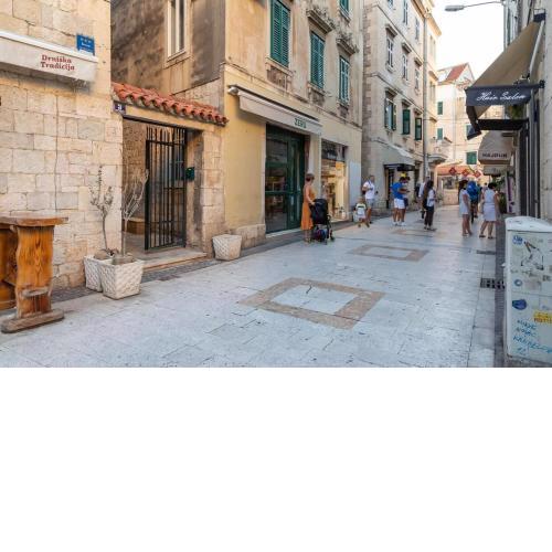 Apartments by the sea Split - 5155