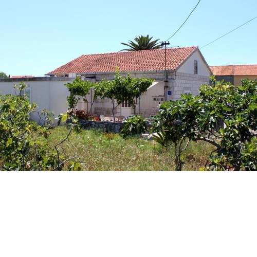 Apartments by the sea Sucuraj, Hvar - 6733