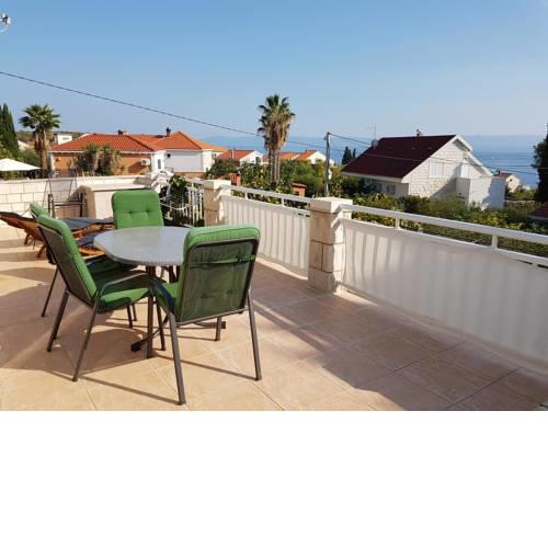 Apartments by the sea Sumartin, Brac - 5619