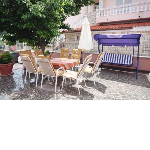 Apartments by the sea Supetarska Draga - Donja, Rab - 5038