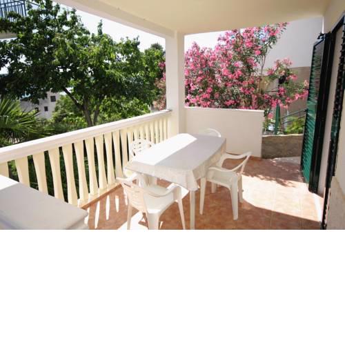 Apartments by the sea Tisno, Murter - 5073