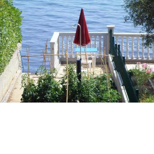 Apartments by the sea Tkon, Pasman - 8244
