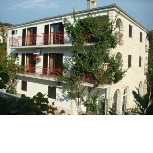 Apartments by the sea Trogir - 15237