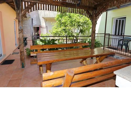 Apartments by the sea Trpanj, Peljesac - 10047