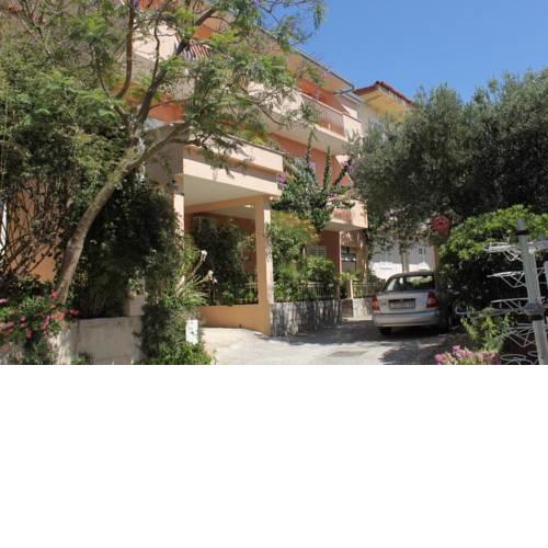 Apartments by the sea Tucepi, Makarska - 6806