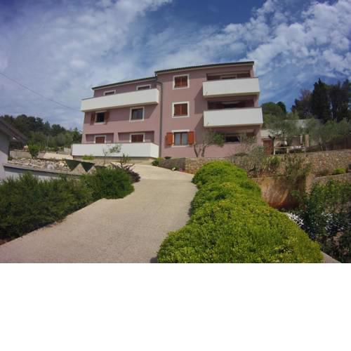 Apartments by the sea Veli Losinj, Losinj - 15229