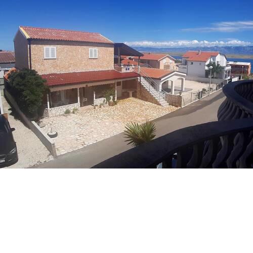 Apartments by the sea Vir - 18451