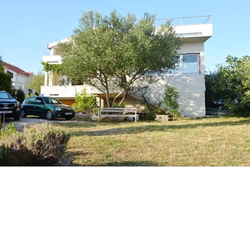 Apartments by the sea Vrsi - Mulo, Zadar - 12519