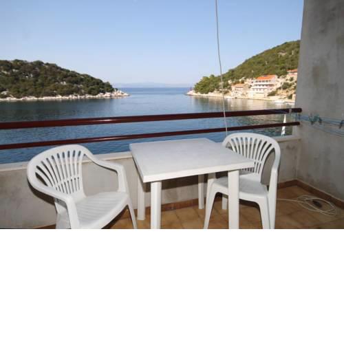Apartments by the sea Zaklopatica, Lastovo - 8393