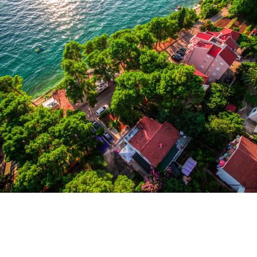 Apartments by the sea Zaostrog, Makarska - 12951