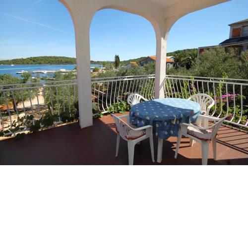 Apartments by the sea Zdrelac, Pasman - 695