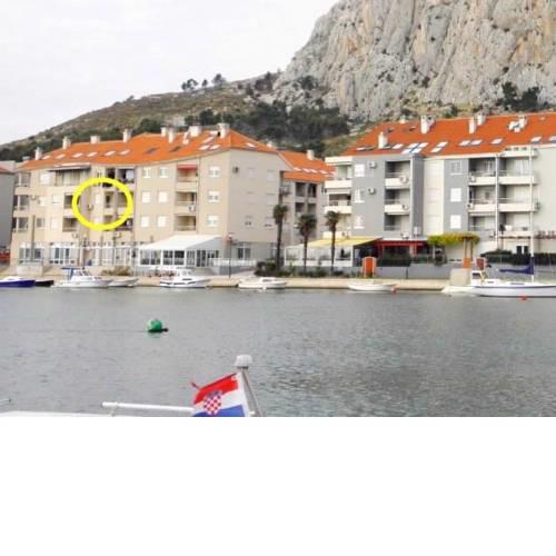 Apartments Cetina