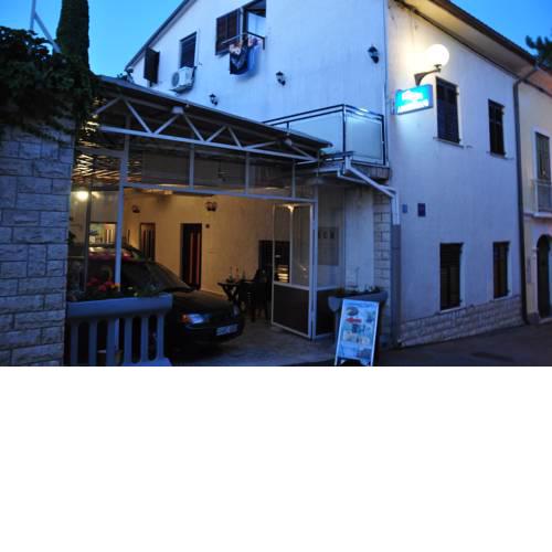 Apartments Cindrić