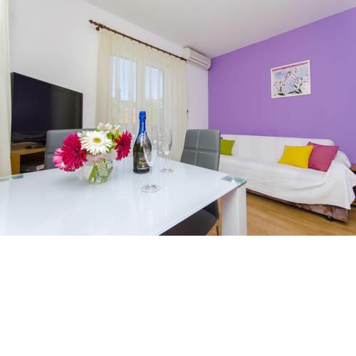 Apartments Civadelić
