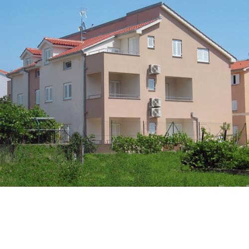 Apartments Crneković