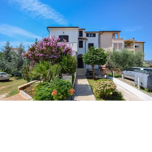 Apartments Cugurovic