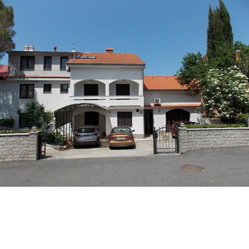 Apartments Ćutić