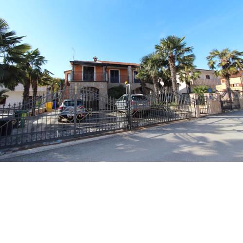 Apartments Dana & Stelio