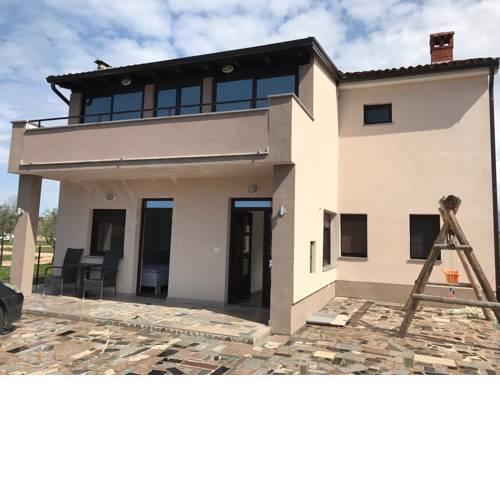 Apartments Danex San Valentino