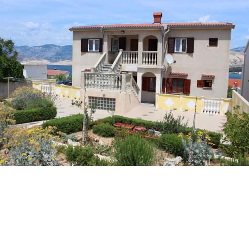 Apartments Dar