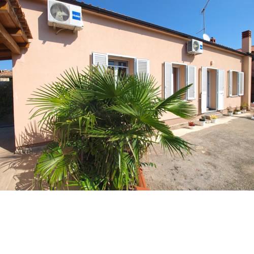 Apartments Davorka 1758