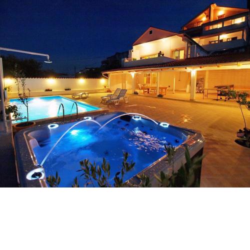 Apartments Denko - with pool