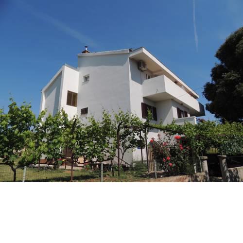 Apartments Dolac