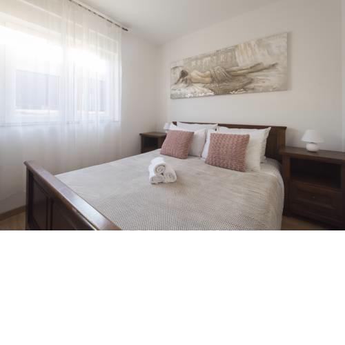 Apartments Dona
