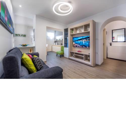 Apartments Dora