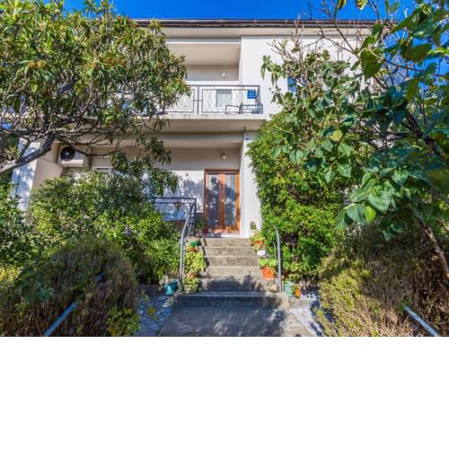 Apartments Drago