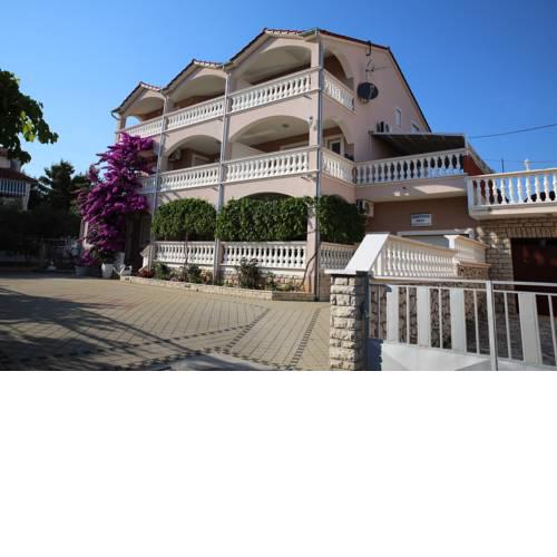 Apartments Dujic