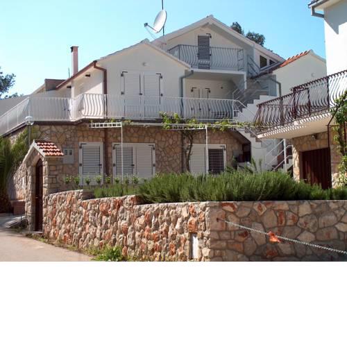 Apartments DUTKOVIC