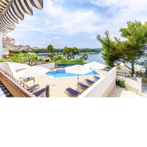 Apartments Edita