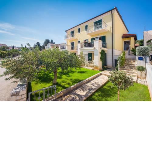 Apartments Edo