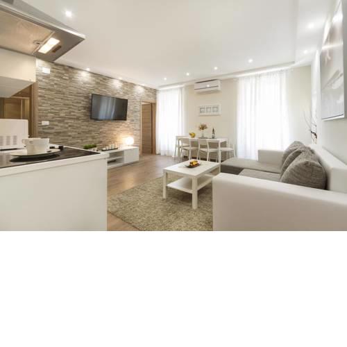 Apartments Elias