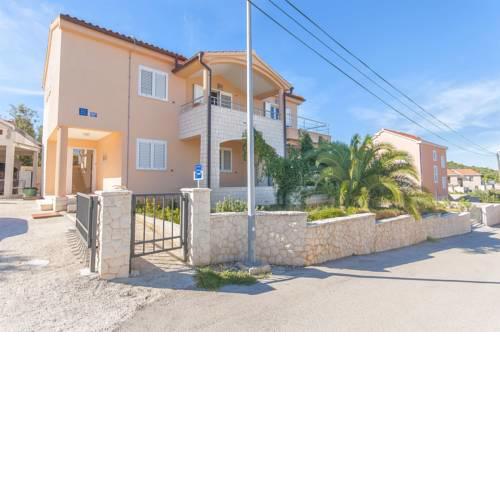 Apartments Ema