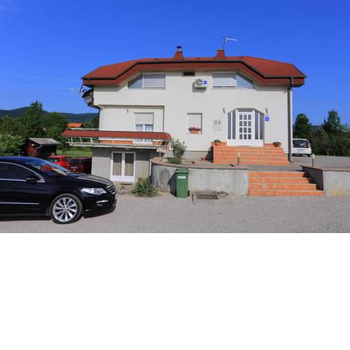 Apartments for families with children Catrnja, Plitvice - 17487