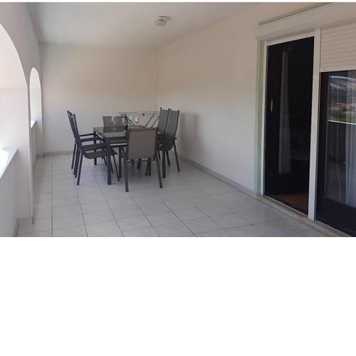 Apartments for families with children Lopar, Rab - 10402