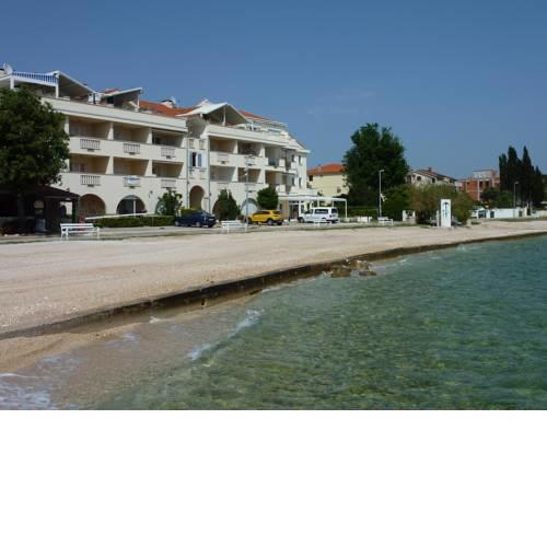 Seaview one bedroom apartment