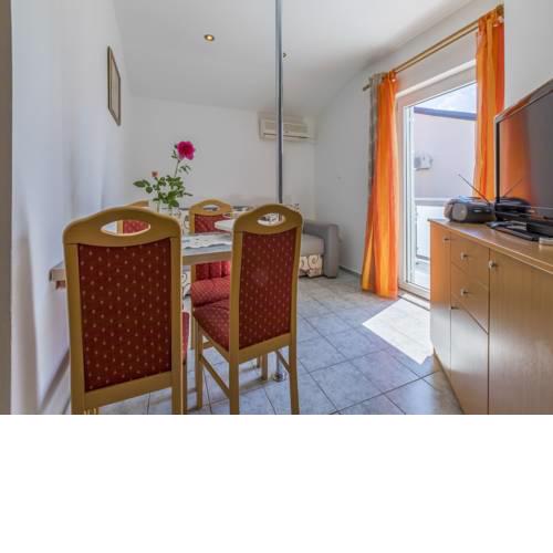 Apartments Frutis