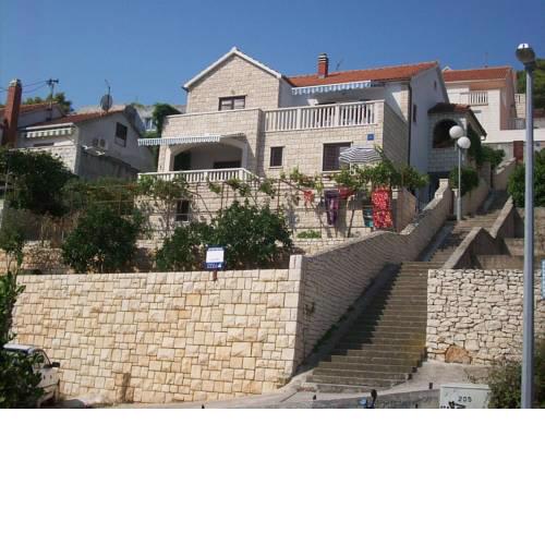 Apartments Gogi