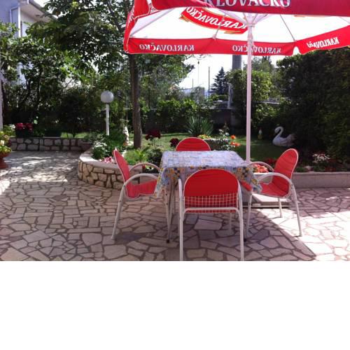 Apartments Gorana 4246