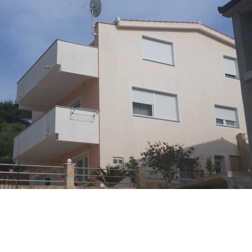 Apartments Grmaca