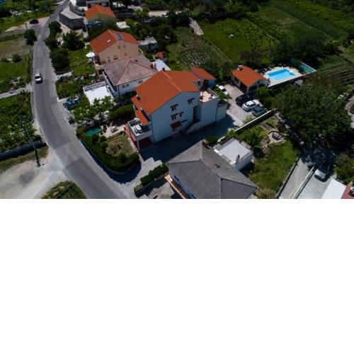 Apartments Gvacic