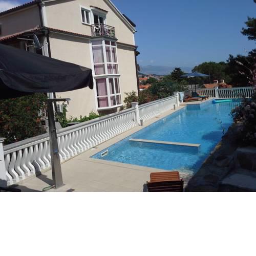 Apartments Happy Island Rab