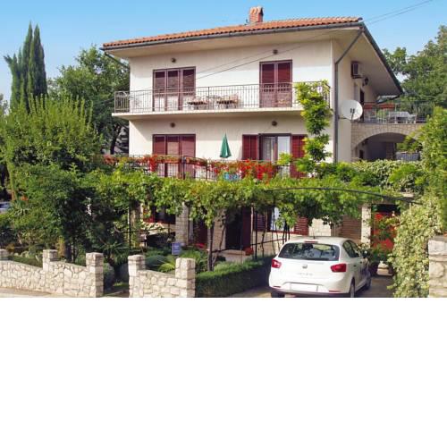 Apartments Haus Dora Selce - CKV05080-CYB