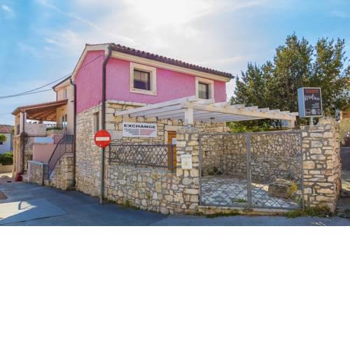 Apartments Hervat